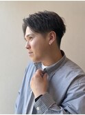 刈り上げツーブロックセンターパートツイスパメンズカットパーマ