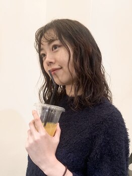 エルピー(LP)の写真/あなたにぴったりのパーマスタイルで、朝のスタイリングを時短☆髪質に合わせた施術で理想の仕上がりに！