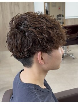 ファースト 秦野店(First) 秦野メンズカット/秦野メンズパーマ/ツイストスパイラルパーマ