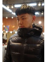 エディ(Edy)&nbsp;メンズ刈り上げスキンフェードスパイキーショート眉毛カット