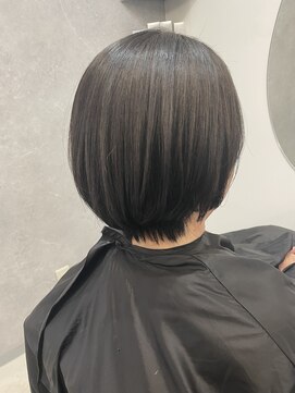 メゾン カシミヤ(Maison Cashmiya) 髪ドラ矯正で丸みショート
