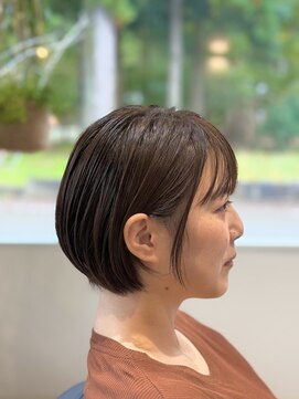 ウトカ(utoca) 丸みボブショート