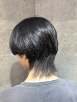 キャラ シャローネ 池袋(Chara Chalone)&nbsp;センターパートウルフ/インナーライトグレー/メンズ【本松】
