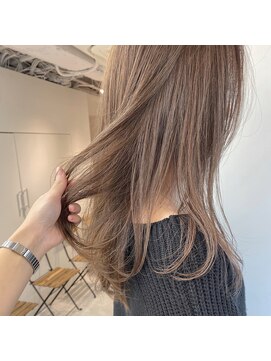 オフ(off) 透明感抜群！！ミルクティーベージュ！