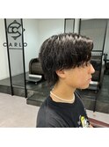 センターパートウルフ