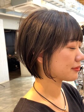 テトテ 三宮店(Tetote) 大人ナチュラルレイヤーショートボブ