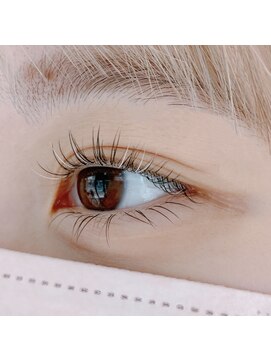 パーミル ヨコハマ(permille Yokohama) 推しの同担に勝つ/パリエク60本+下まつげエクステ