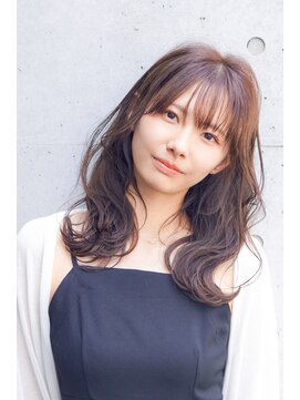 ノノリリ(NONORIRI) 大人かわいいシースルーバングロングウェーブ小顔カラー20代30代