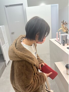 エミュ(emu) ショート