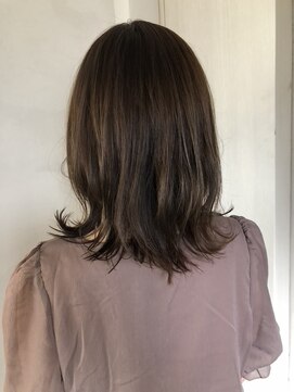 モワ 仙台(Mois) レイヤーカットフルバング髪質改善フルバングイメチェン仙台