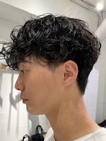 ロイ 南青山 表参道(ROI)&nbsp;波巻きパーマツイストメンズスパイラルメンズマッシュ