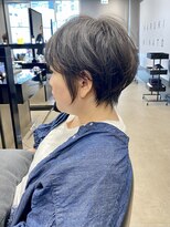 ハルキ ミナト ジャパン オオサカ(HARUKI MINATO japan OSAKA)&nbsp;30代40代50代小顔似合わせカットくびレイヤーエモージュ大人可愛