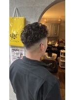 ヘアサロンラルガ 下曽根店(Hair salon Raruga) 極道パーマ×フェードカット