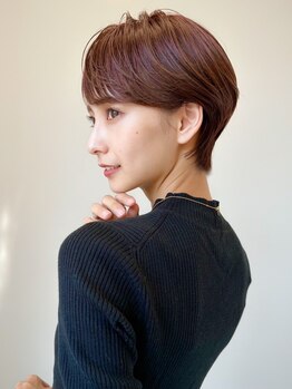 エル(el.)の写真/【髪で人生を変える】顔の印象はカットで決まる!顔周りの毛流れ、髪質、骨格を見極め、似合わせヘアを実現*