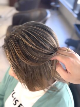 トモズヘアデザイン(Tomo's Hair Design) バレイヤージュ