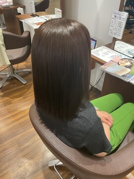 アミカ シーモール店(Amica) グレージュ