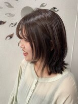 ベルタバイメルク(belta by merc.)&nbsp;さらっと巻いてかわいいニュアンスレイヤー小顔