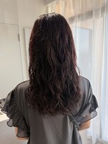 ログ(log)&nbsp;ニュアンスパーマ　髪質改善カラー　顔まわり　レイヤー　艶髪