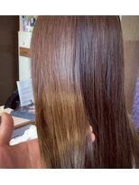 フォーリーフ クローバー(FOUR LEAF CLOVER)&nbsp;髪質改善トリートメント