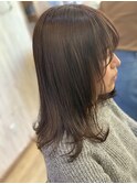 ふんわりイメージのラベンダーベージュ