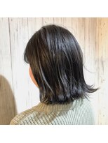 ヘブンリー(heavenly)&nbsp;【heavenly】＃ナチュラルハイライト＃アッシュ＃抜け感＃ウルフ