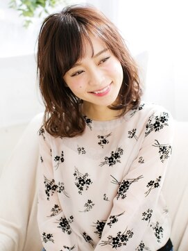 メグリオ(meglio) 大人っぽさの中にも可愛さを