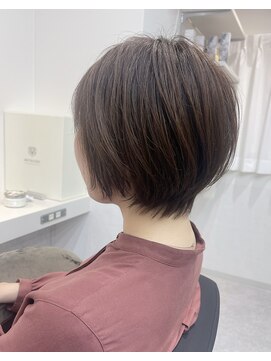 クアン(Cuan) 大人ナチュラルショート