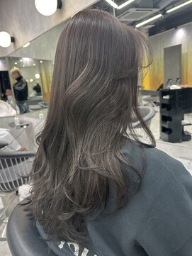 シティ(CITY) パールグレージュカラー×レイヤーカット　【CHICA】