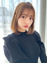 レイリー 原宿 表参道(Rayreee)&nbsp;大人可愛い 内巻きワンカール ふわっとミディアムボブ 前髪あり