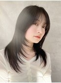 美髪 サラ艶ロング 暗髪 たっぷりレイヤー ウルフ風レイヤー