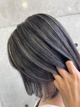 ニーゼロゼロナナ(2007) デザインカラー