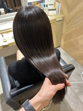 フォルテリノ ナゴヤ(FORTE Lino) 髪質改善縮毛矯正×ツヤ髪スタイル