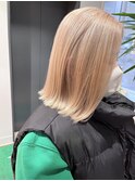 抜きっぱなしハイトーンミルクティーカラー