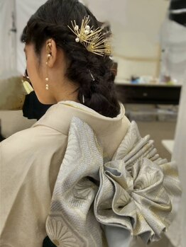 サロン ド オリーブの写真/【ヘアセット、着付け専門店】成人式・卒業式・結婚式…大切な日は“プロの着付け師”にお任せ！