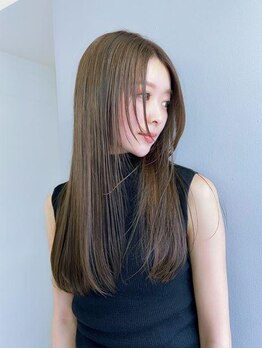 シア(sia)の写真/【心斎橋/南船場】計算されたカットで色々なスタイリングができるからその日の気分に合わせてアレンジを♪