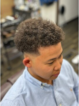 バーバーショップレノン(BARBER SHOP LENNON) アフロヘア
