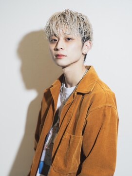 ボタンヘアー 日吉(BoTaN HAIR) シースルーマッシュ/ハイトーン/無造作感/ホワイトブリーチ/日吉