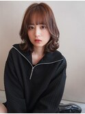 【WHOLE】ミディアムくびれレイヤースタイル