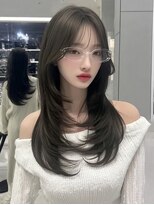 ユーフォリア 新宿通り(Euphoria)&nbsp;ハッシュカット/韓国レイヤー/ザクザクレイヤー/ロングレイヤー