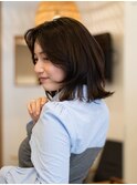 顔周りで雰囲気チェンジミディアムレイヤー＊くびれレイヤー