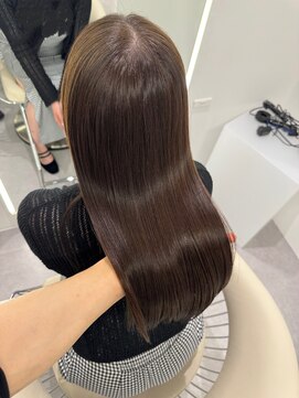 ウィーニード 名古屋(WENEED) シアーベージュ