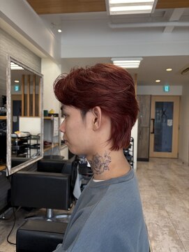 マジック(magic) ワインレッド×センターパートウルフ