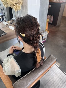 ティティ(TiTi) 結婚式 ヘアセット お呼ばれヘア [TiTi_福田りの]