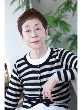 キッカ 朝日ヶ丘(CHICCA) エレガントショート
