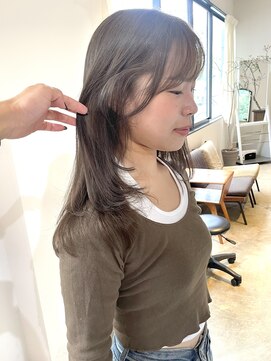 ヘアーアイストゥーレ(HAIR ICI TRE) ◎ブリーチなしカラー◎赤み消しオリーブグレージュで透明感