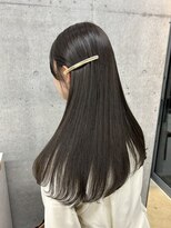 ロエ(LOE) 赤み消しにオリーブ!
