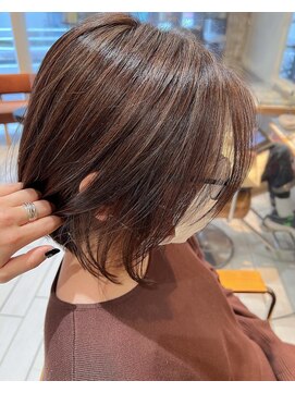 ブリッジ バイ ネオリーブ 綱島店(bridge by neolive) ベージュカラー 白髪ぼかしハイライト