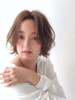 グロウズーム(grow zoom.)の写真/大人女性の髪を美しく整える“品のあるグレイカラー”。白髪を生かしつつ、上質で艶やかな色へ♪