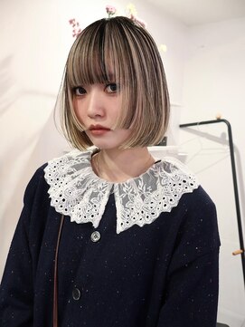 ゾーイ(ZOEY) 今泉 ブリーチカラー レイヤーカット