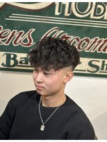 リルホビーズメンズグルーミング(Lil Hobbys Men's Grooming)&nbsp;＜理容室＞＜バーバー＞ツイスパスペインカール